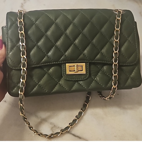 Italian Quilted Leather Forest Green Shoulder Bag with Gold Leather Strap - Picture 1 of 8